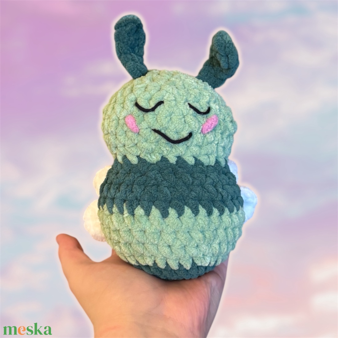 Horgolt zöld súlyozott méhecske - játék & sport - plüssállat & játékfigura - más figura - Meska.hu