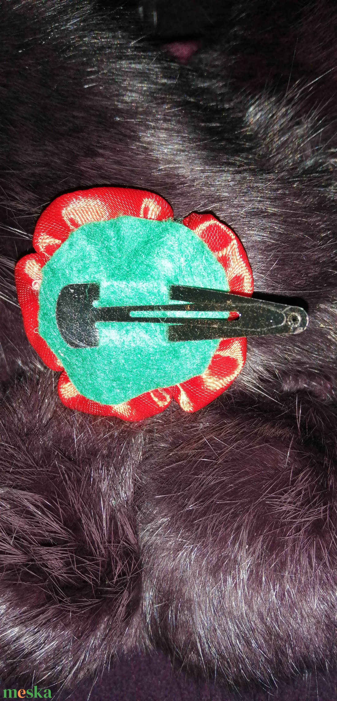 Kokárda hajcsat - ékszer - kitűző és bross - kitűző - Meska.hu Kokárda hajcsat - ékszer - kitűző és bross - kitűző - Meska.hu