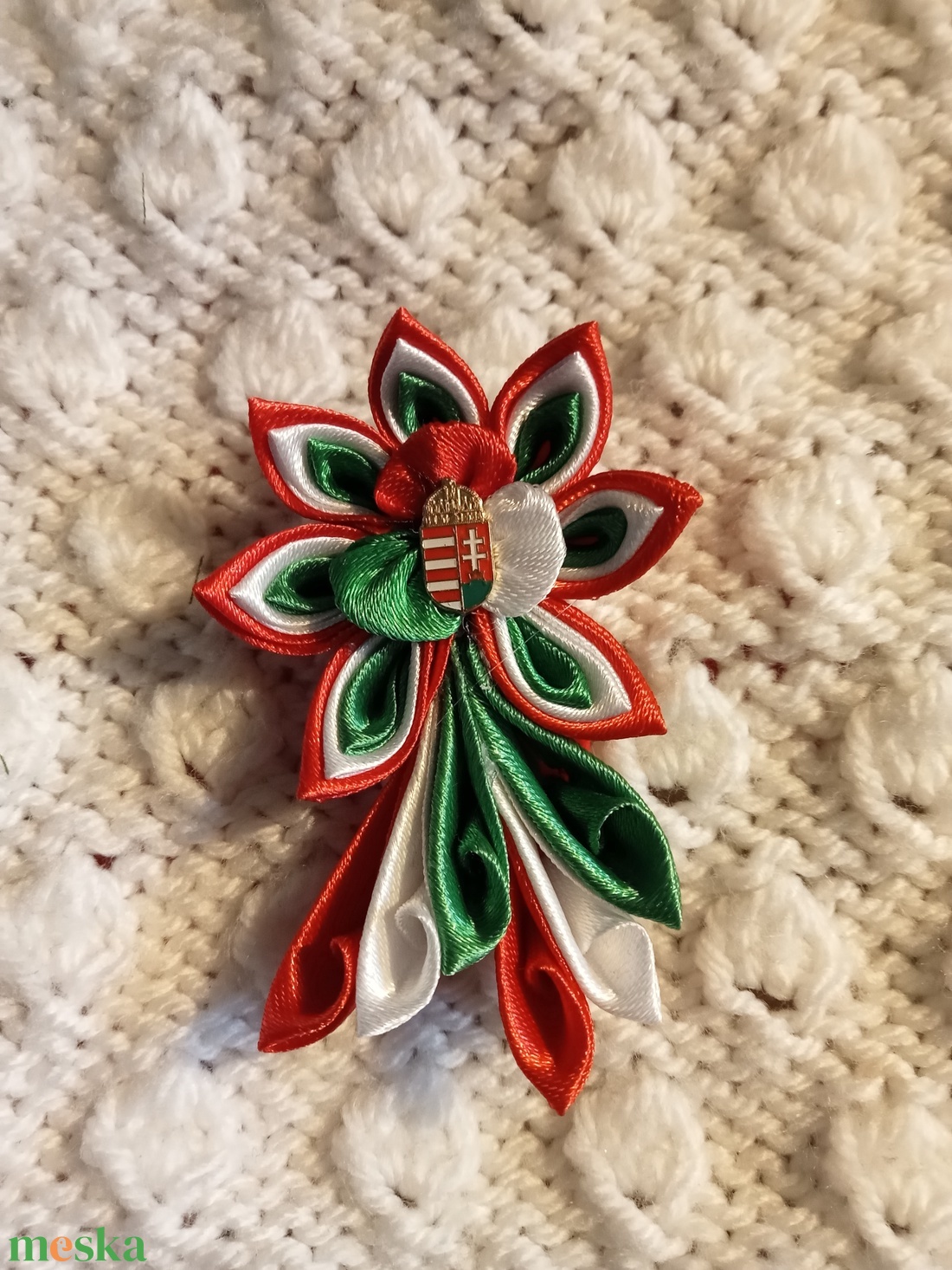 Kokárda címeres kitűző - ékszer - kitűző és bross - kitűző - Meska.hu Kokárda címeres kitűző - ékszer - kitűző és bross - kitűző - Meska.hu