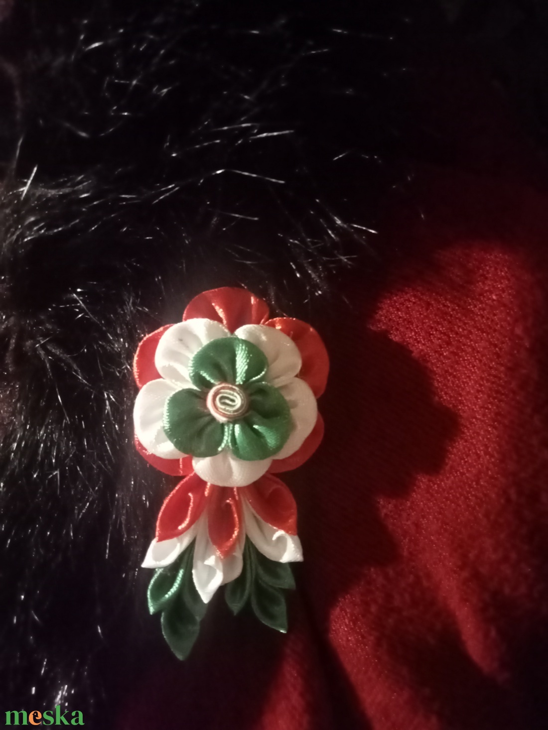 Kokárda Hagyományos - ékszer - kitűző és bross - kitűző - Meska.hu Kokárda Hagyományos - ékszer - kitűző és bross - kitűző - Meska.hu