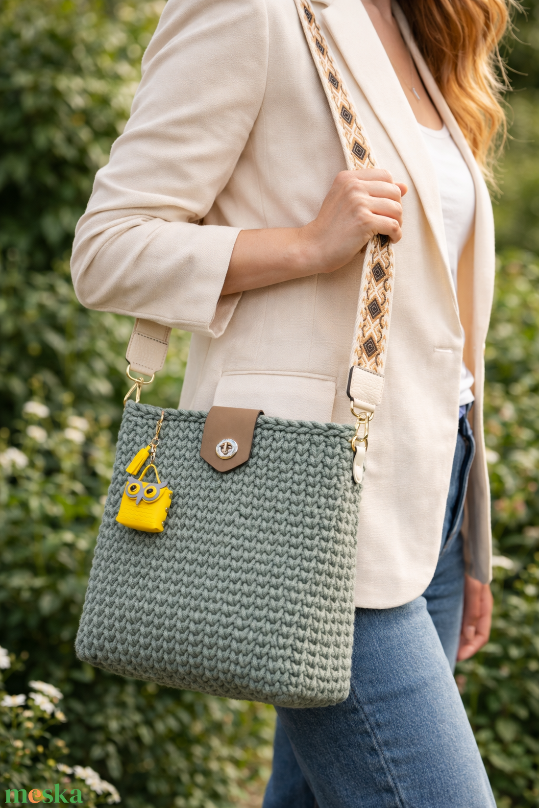 Horgolt válltáska - táska & tok - kézitáska & válltáska - vállon átvethető táska - Meska.hu