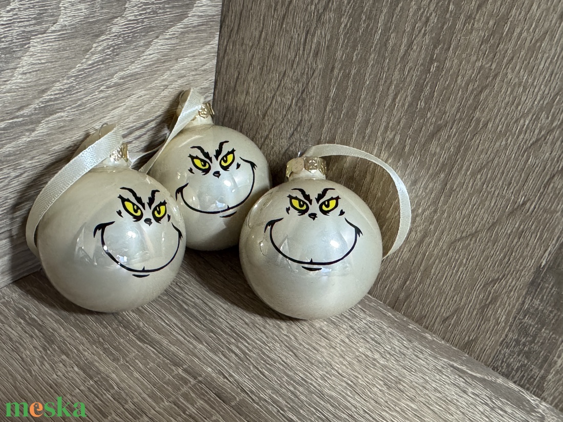 Grinch gömb - karácsony - karácsonyi lakásdekoráció - karácsonyfadíszek - Meska.hu