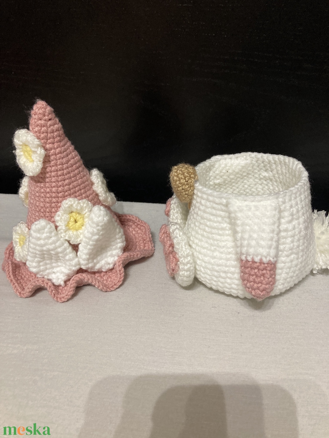 Kosárka - otthon & életmód - dekoráció - asztal és polc dekoráció - asztaldísz - Meska.hu