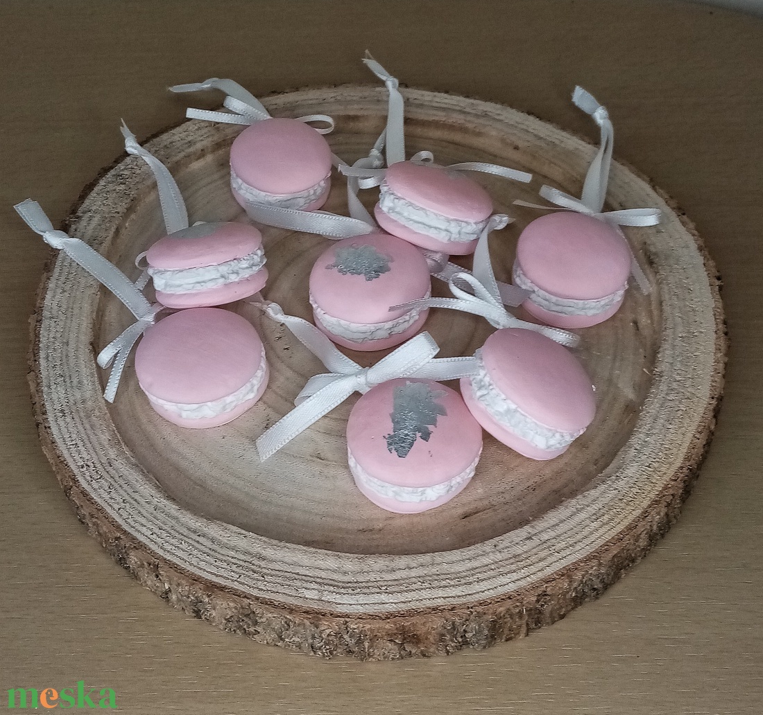 Gipsz macaron karácsonyfadísz szett - karácsony - karácsonyi lakásdekoráció - karácsonyfadíszek - Meska.hu Gipsz macaron karácsonyfadísz szett - karácsony - karácsonyi lakásdekoráció - karácsonyfadíszek - Meska.hu