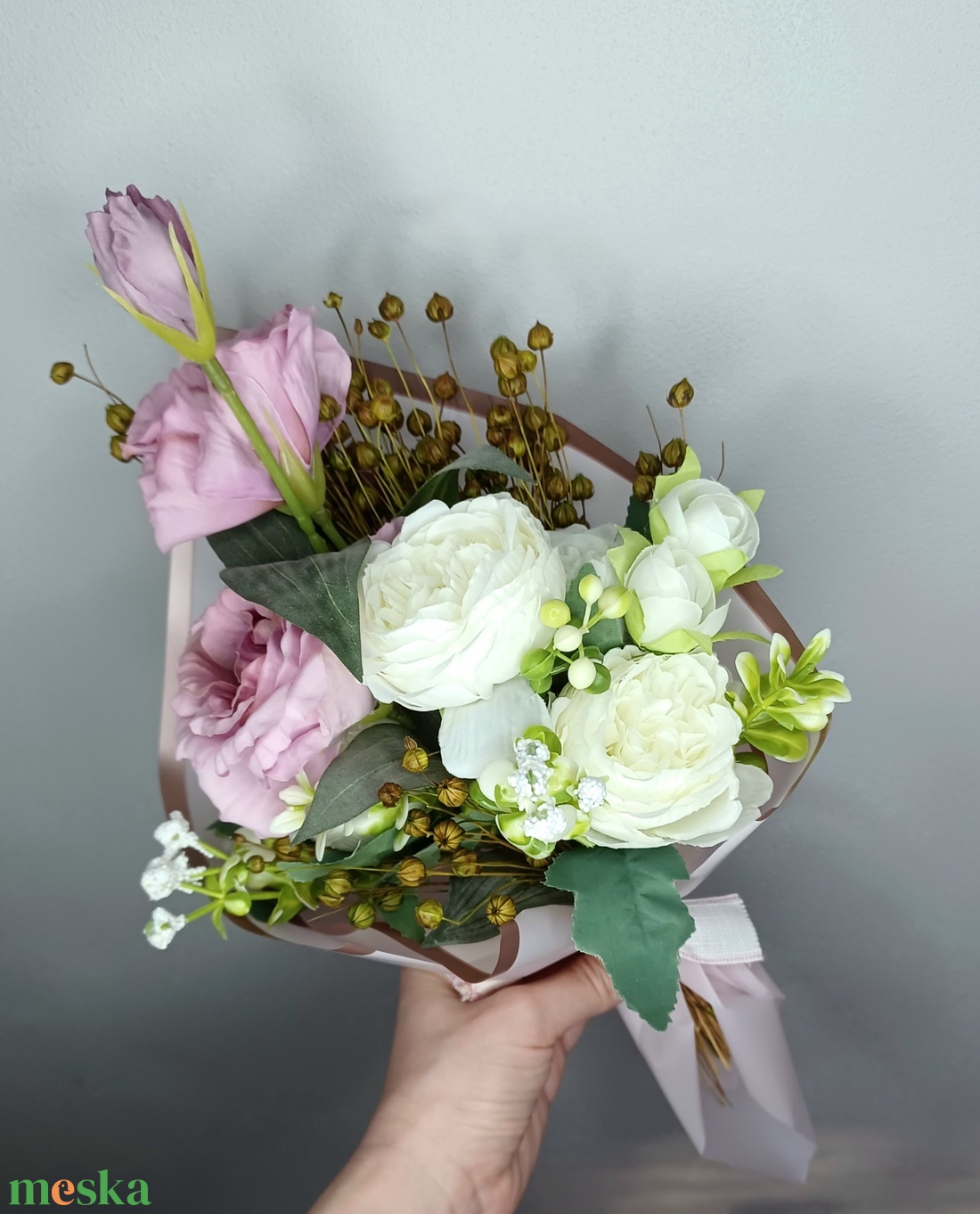 Selyem bazsarózsa és lisianthus örökcsokor - otthon & életmód - dekoráció - virágdísz és tartó - csokor & virágdísz - Meska.hu