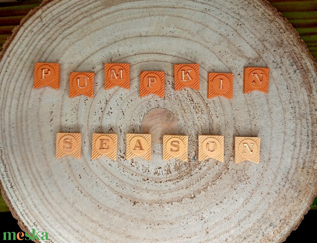Pumpkin season feliratú gipsz táblák - kellékek & szerszámok - dekorációs kellékek - figurák - Meska.hu Pumpkin season feliratú gipsz táblák - kellékek & szerszámok - dekorációs kellékek - figurák - Meska.hu