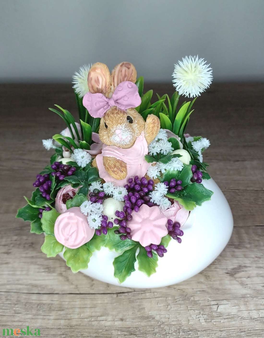 Integető nyuszi kerámia tojáshéj kaspóban húsvéti asztaldísz  - otthon & életmód - dekoráció - húsvéti asztaldíszek - Meska.hu