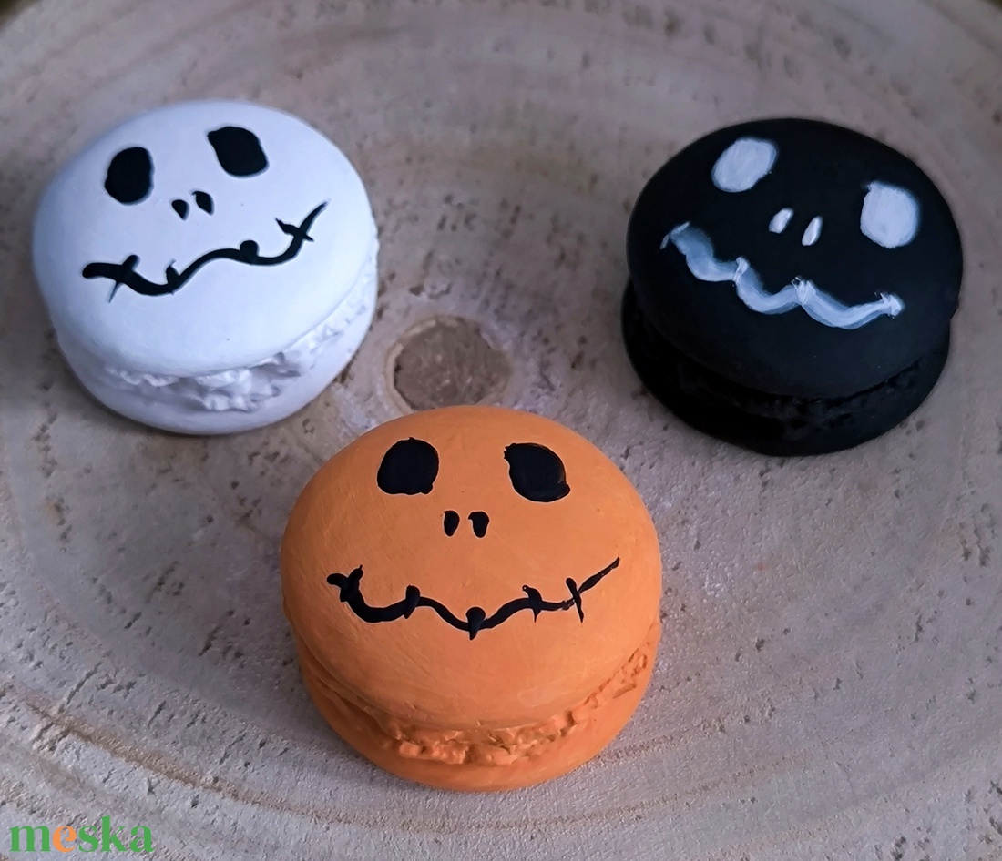 Halloween macaronok - kellékek & szerszámok - dekorációs kellékek - figurák - Meska.hu Halloween macaronok - kellékek & szerszámok - dekorációs kellékek - figurák - Meska.hu