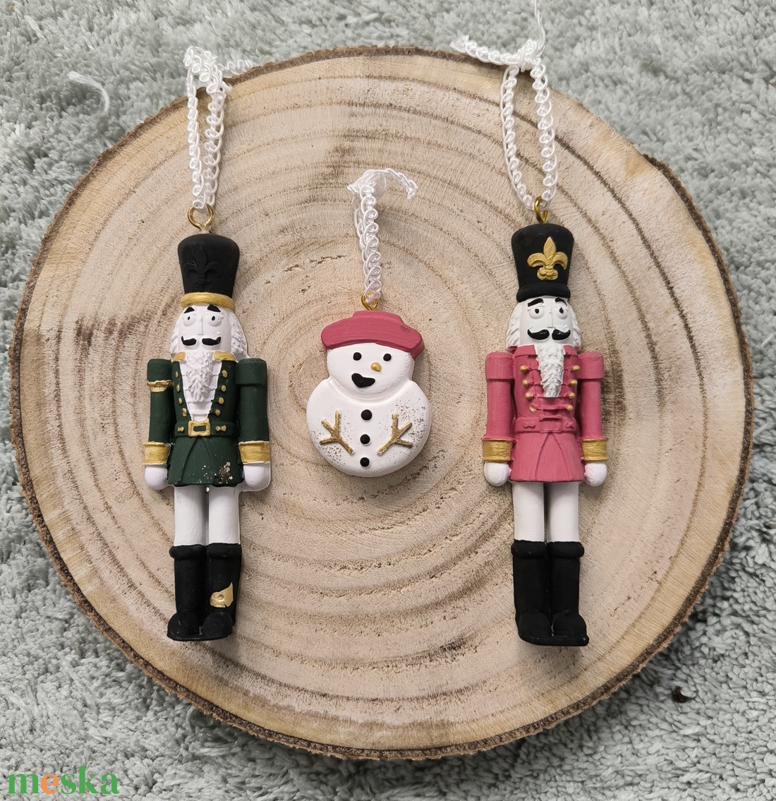 Diótörők és hóemberke karácsonyfadíszek - karácsony - karácsonyi lakásdekoráció - karácsonyi manók, figurák - Meska.hu