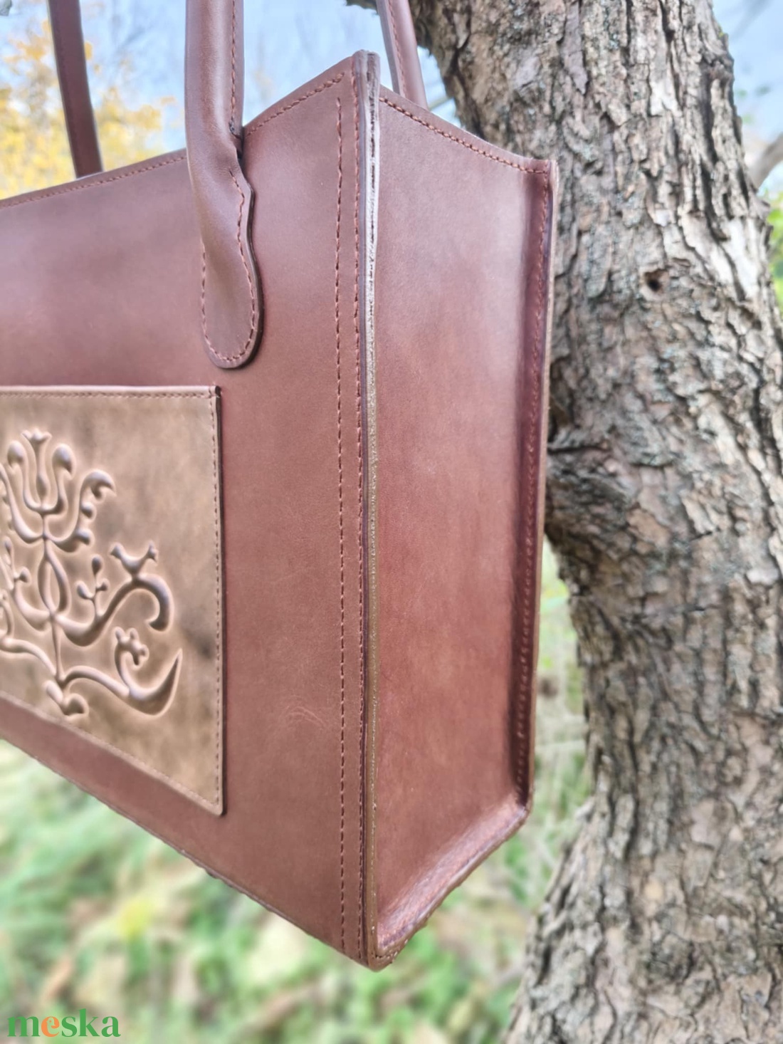 Dombormintás bőrtáska  - táska & tok - kézitáska & válltáska - kézitáska - Meska.hu