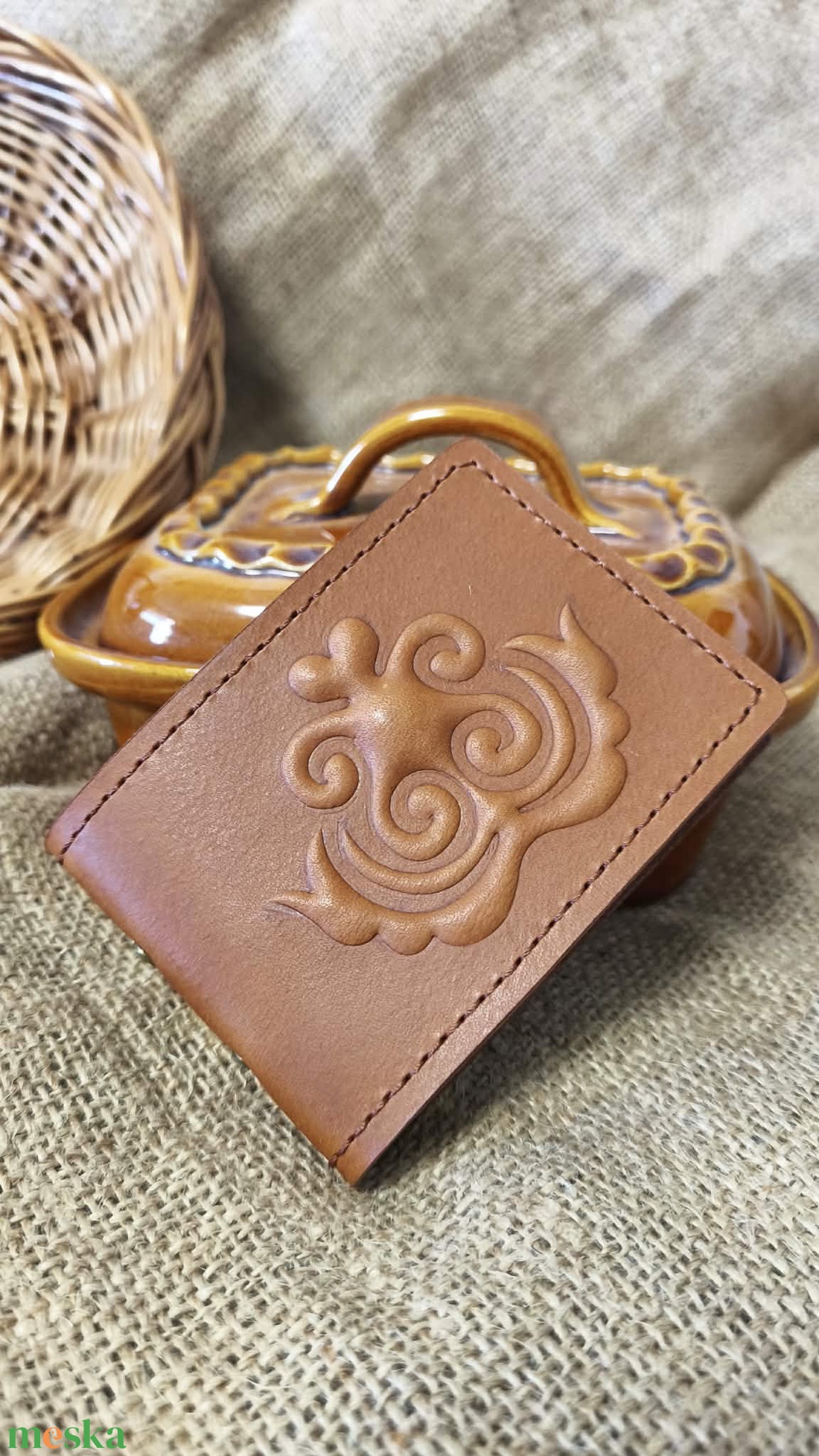 Domborított díszítésű kártyatartó - táska & tok - pénztárca & más tok - kártyatartó & irattartó - Meska.hu