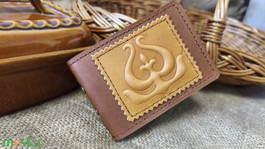 Domborított díszítésű kártyatartó - táska & tok - pénztárca & más tok - kártyatartó & irattartó - Meska.hu