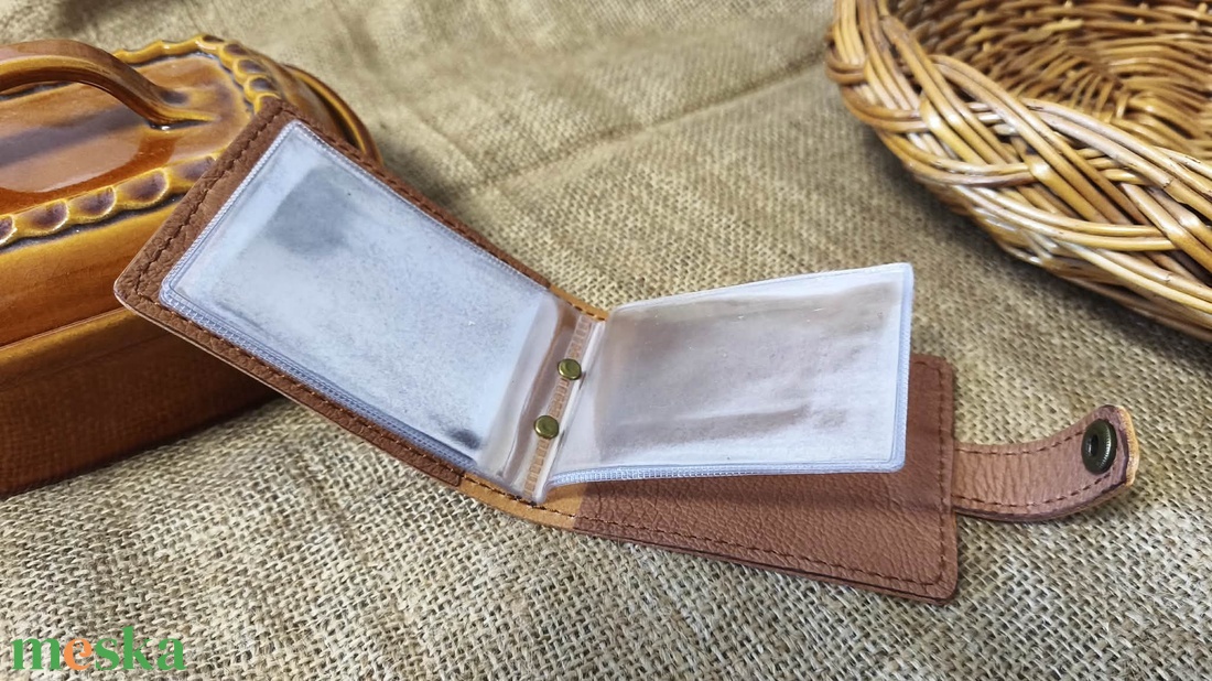 Domborított díszítésű kártyatartó - táska & tok - pénztárca & más tok - kártyatartó & irattartó - Meska.hu