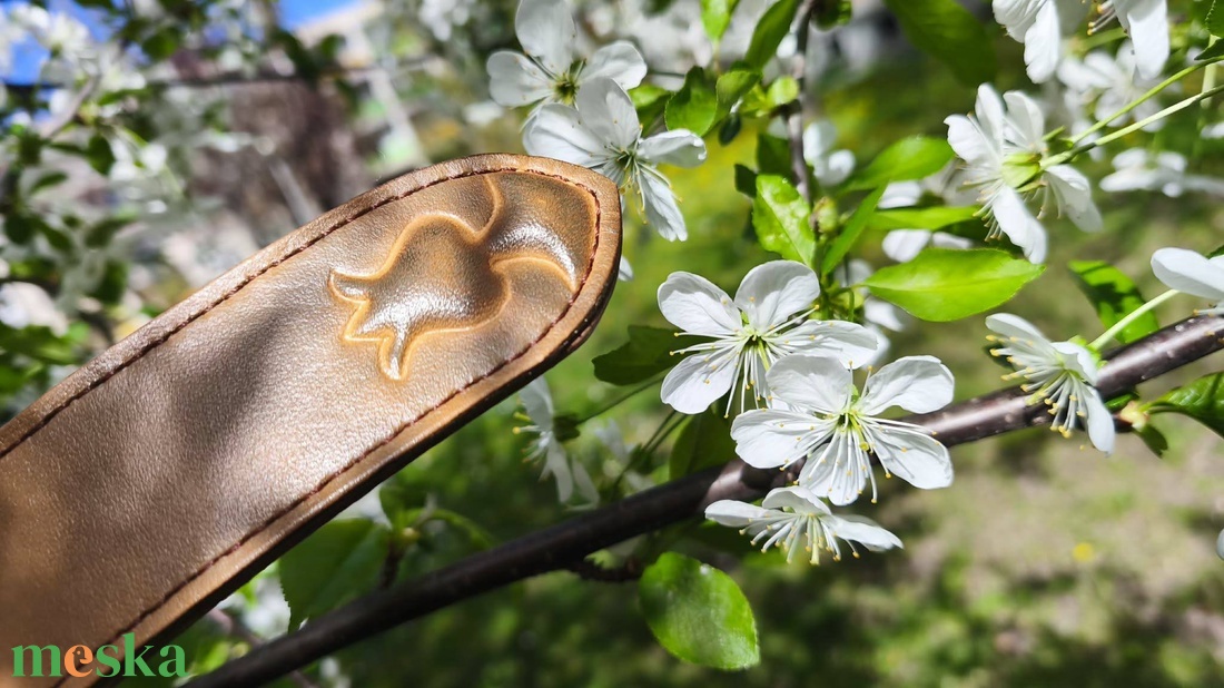 Tulipános bőr öv - ruha & divat - öv & övcsat - öv - Meska.hu