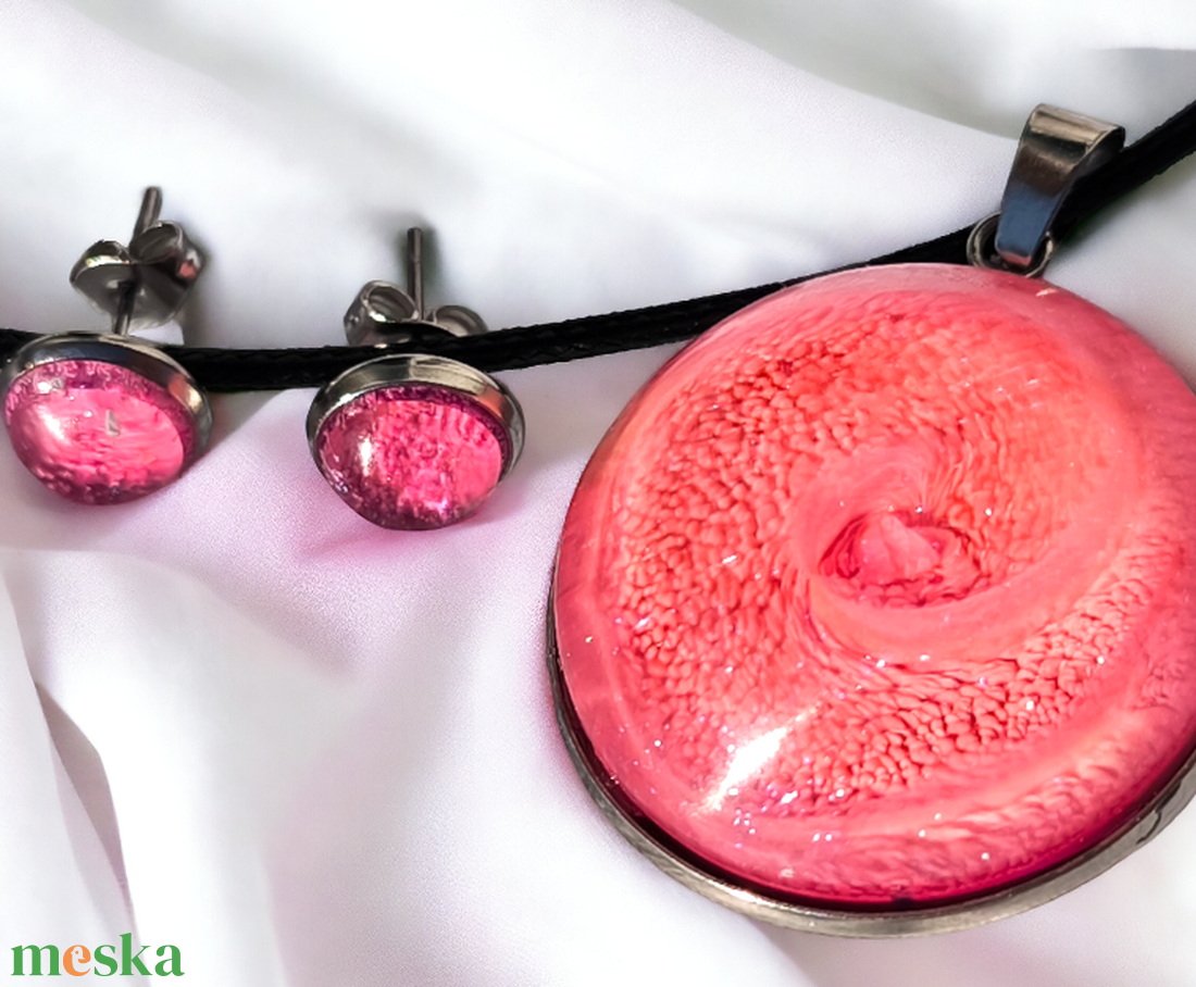 Rózsaszín cabochon ékszerszett - ékszer - ékszerszett - Meska.hu Rózsaszín cabochon ékszerszett - ékszer - ékszerszett - Meska.hu