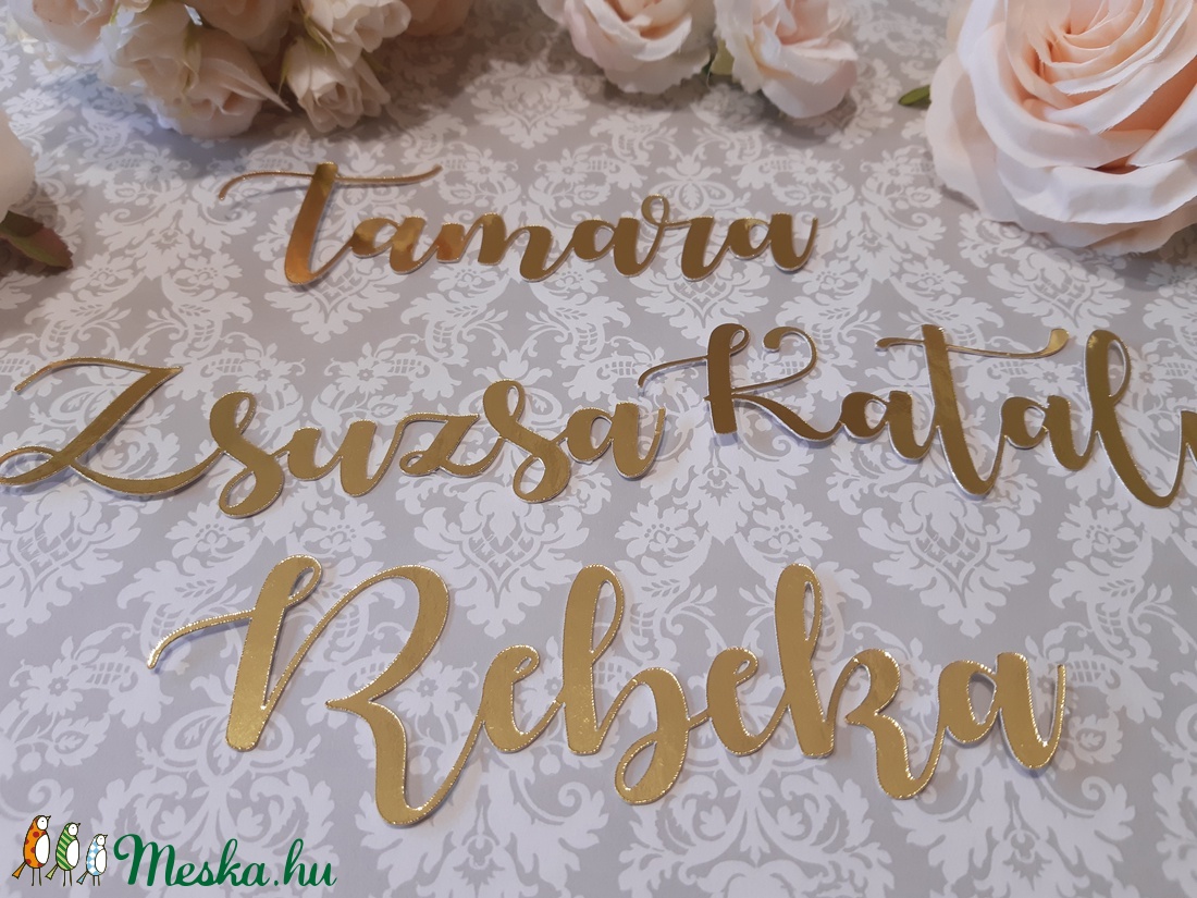 Ültetőkártya-nevek - esküvő - meghívó & kártya - ültetési rend - Meska.hu Ültetőkártya-nevek - esküvő - meghívó & kártya - ültetési rend - Meska.hu