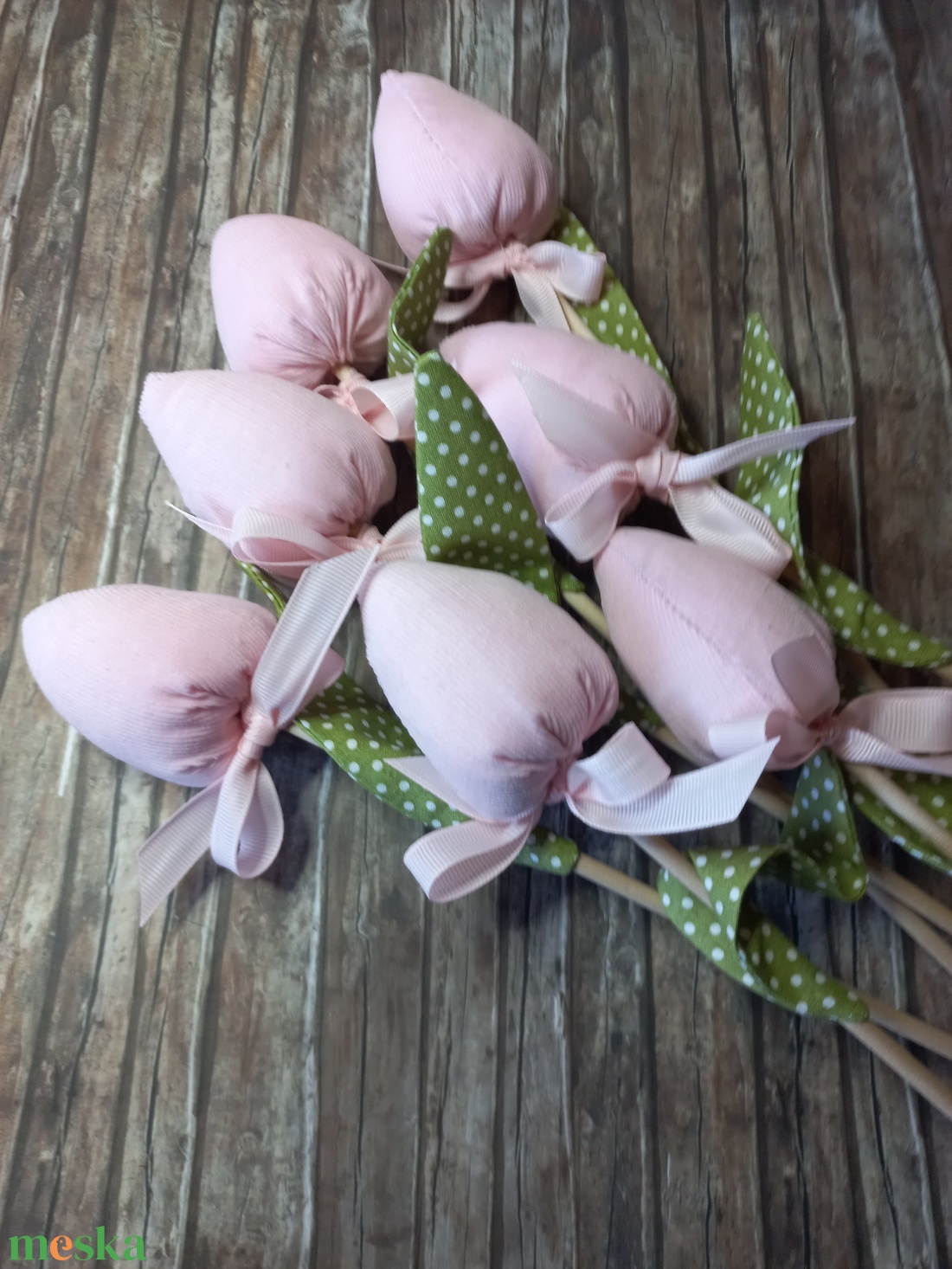 Textil tulipán csokorban - otthon & életmód - dekoráció - virágdísz és tartó - csokor & virágdísz - Meska.hu Textil tulipán csokorban - otthon & életmód - dekoráció - virágdísz és tartó - csokor & virágdísz - Meska.hu