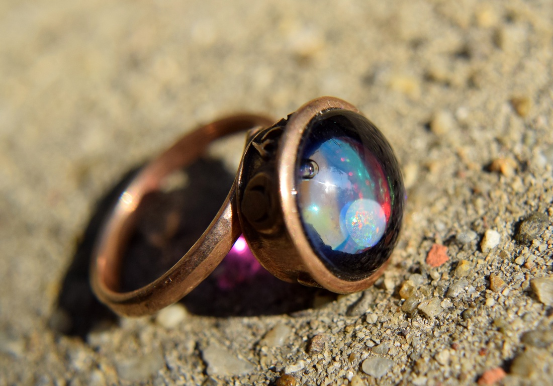 Róth Miksa üvegéből belvárosi palotaüveg gyűrűje -  - Meska.hu