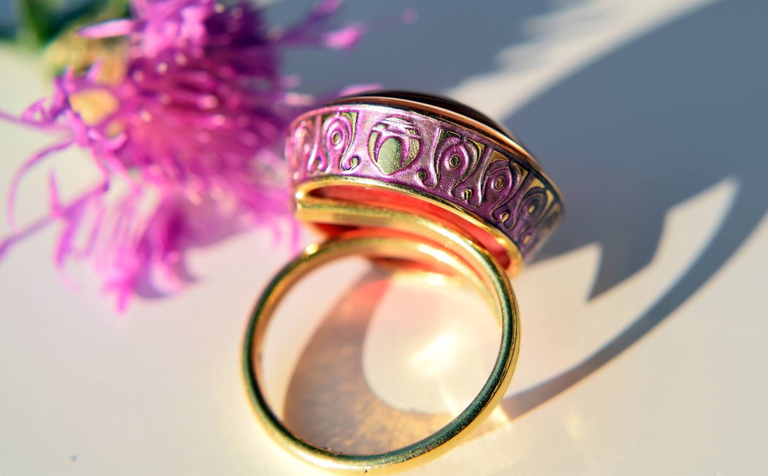 Róth Miksa palotaüvegből készült gyűrű gyémánttal -  - Meska.hu