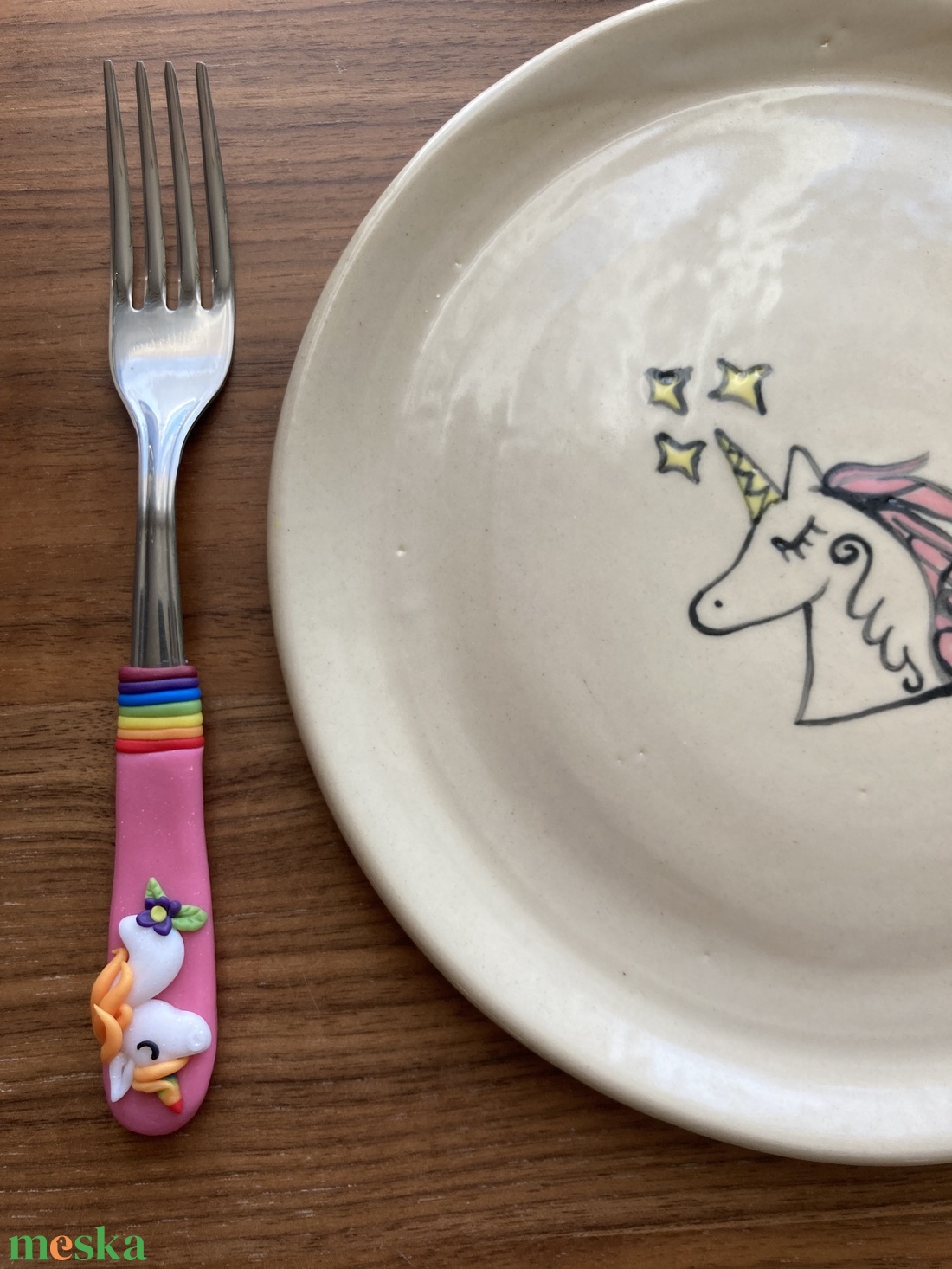 Reggelizős tányér, étkészlet felirattal, rajzzal, evőeszköz készlettel (süthető gyurma evőeszköz vég) - otthon & életmód - konyhafelszerelés, tálalás - tálalás - tányér & étkészlet - Meska.hu