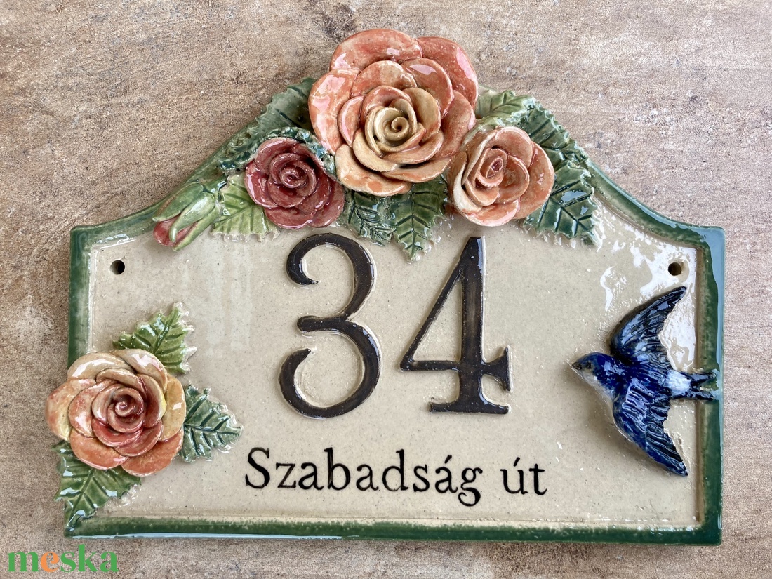 Bajusz formájú házszámtábla rózsával, fecskével - otthon & életmód - ház & kert - házszám - Meska.hu