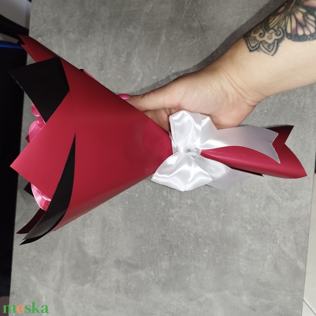 Szatén rózsa csokor  - otthon & életmód - virágdekoráció - virágok - virágcsokor - Meska.hu