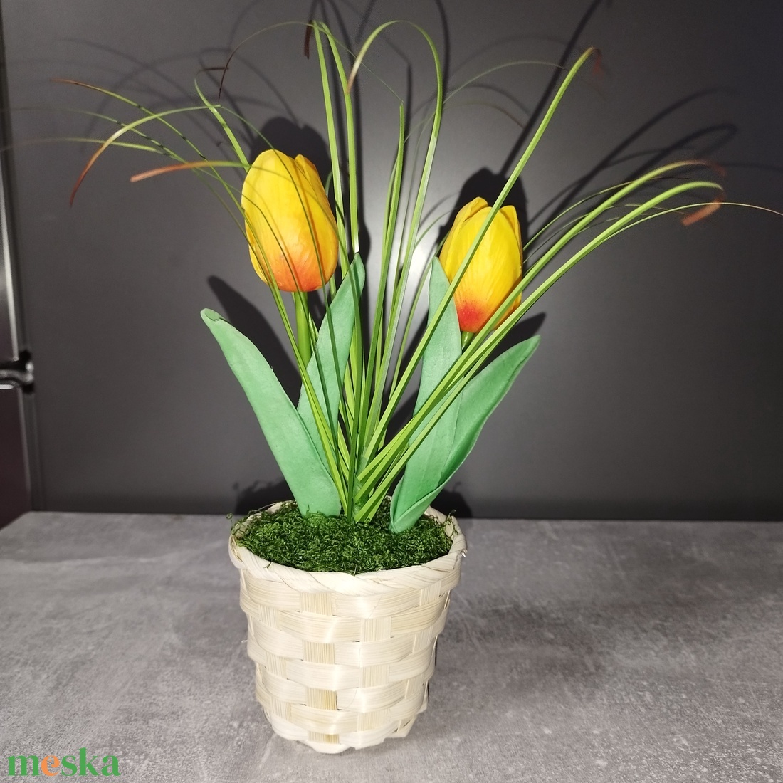 Tulipános kosárka  - otthon & életmód - virágdekoráció - virágdíszek - asztali virágdísz - Meska.hu