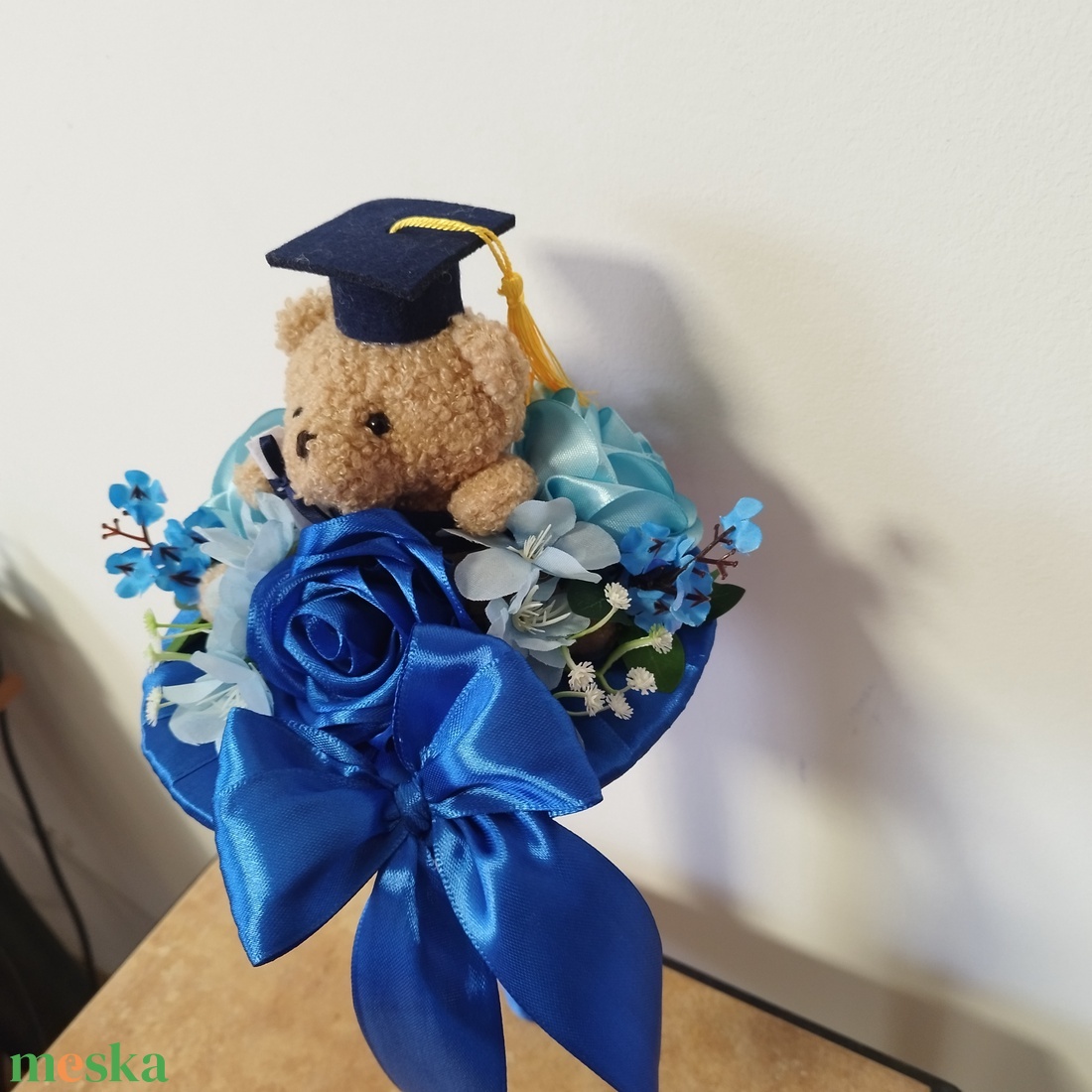 Ballagási macis csokor  - otthon & életmód - virágdekoráció - virágok - virágcsokor - Meska.hu