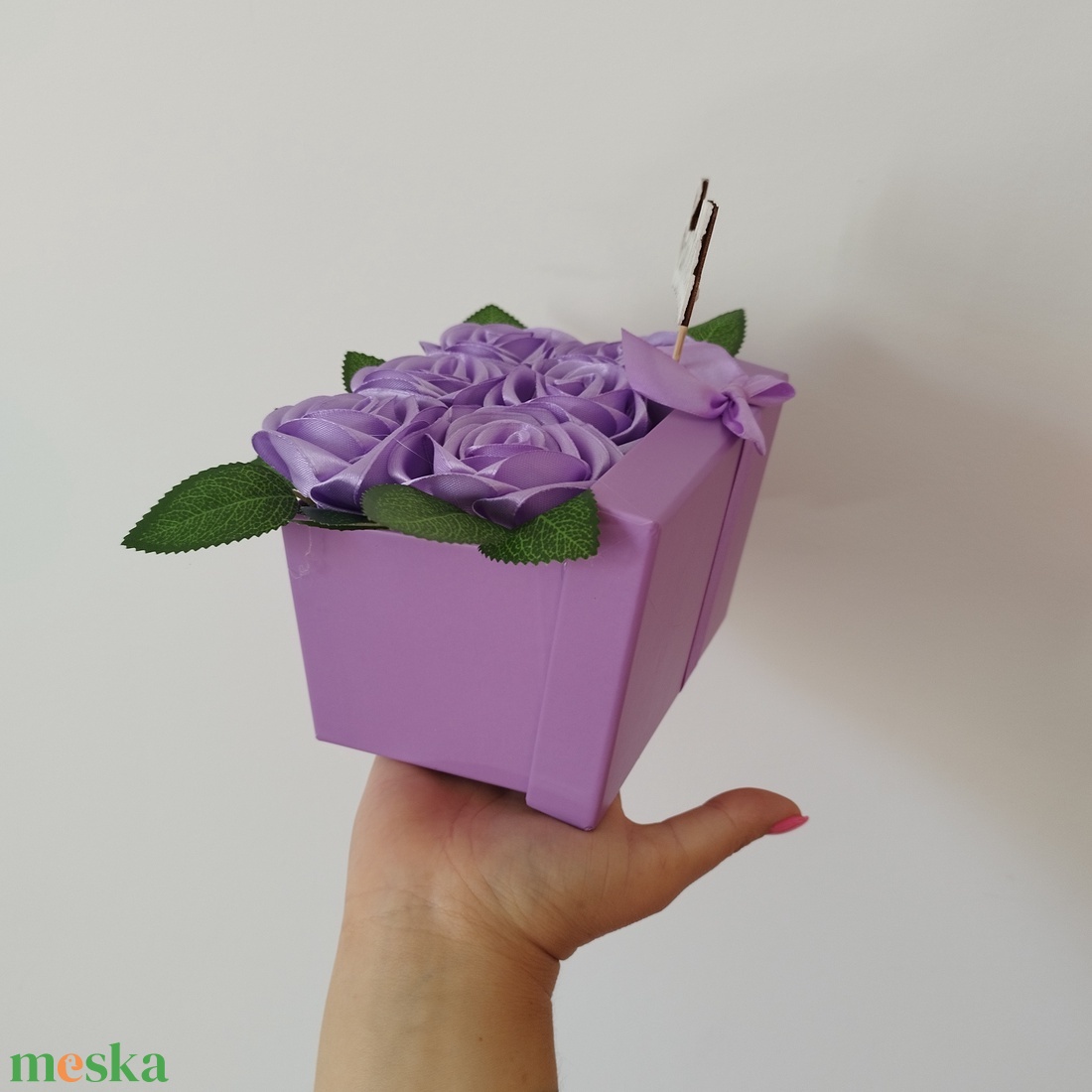 Lila rózsa box - otthon & életmód - virágdekoráció - virágok - virágbox - Meska.hu