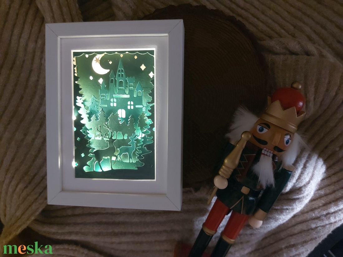 Téli erdő karácsonyi képkeret, shadowbox - karácsony - karácsonyi lakásdekoráció - karácsonyi fénydekoráció - Meska.hu