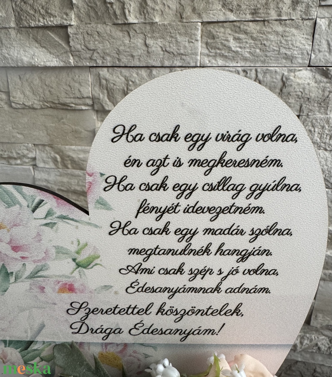 Anyák napi díszített talpas szív - otthon & életmód - virágdekoráció - virágdíszek - asztali virágdísz - Meska.hu