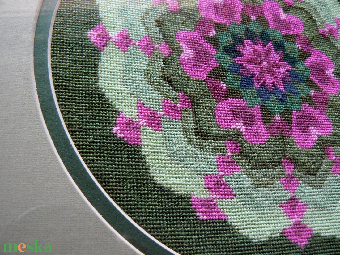 Szív csakra tűgobelin mandala - otthon & életmód - dekoráció - spiritualitás - mandala - Meska.hu Szív csakra tűgobelin mandala - otthon & életmód - dekoráció - spiritualitás - mandala - Meska.hu