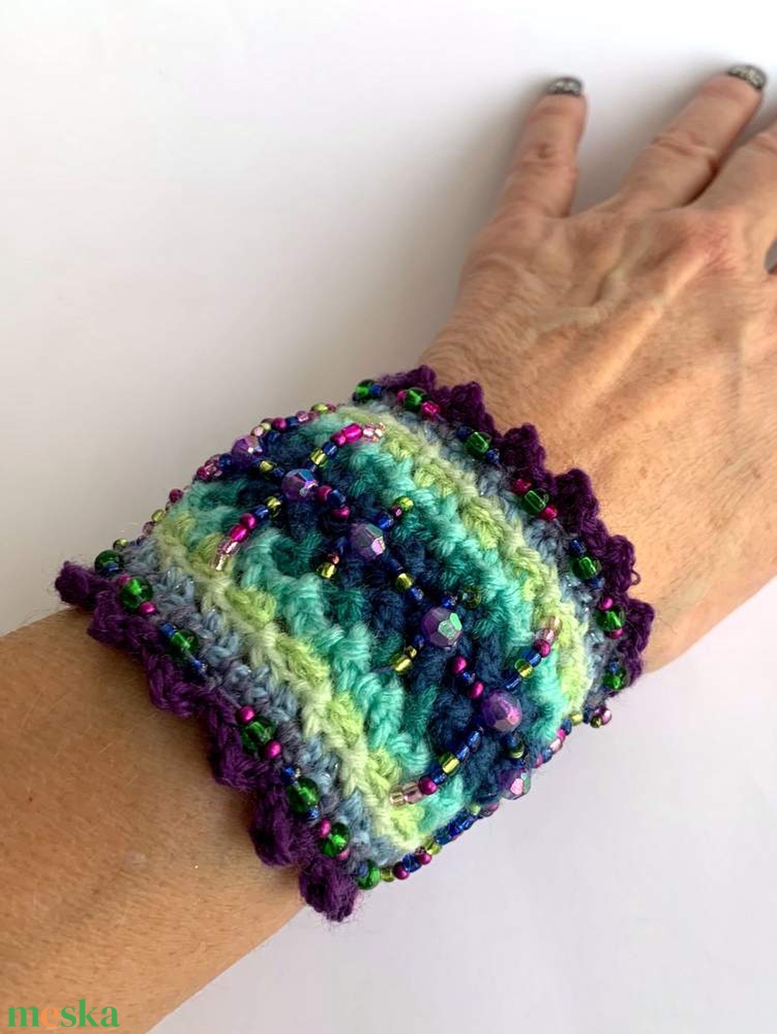 Álomszép horgolt karkötő - ékszer - karkötő - széles karkötő - Meska.hu