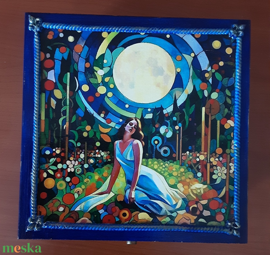 Teásdoboz Lana Del Ray stilizált képével - otthon & életmód - konyhafelszerelés, tálalás - konyhai tárolás - tea & kávé tárolás - Meska.hu Teásdoboz Lana Del Ray stilizált képével - otthon & életmód - konyhafelszerelés, tálalás - konyhai tárolás - tea & kávé tárolás - Meska.hu