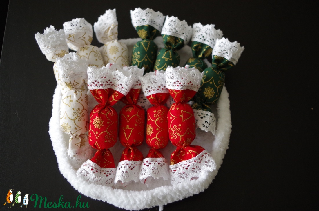 Elegáns karácsonyi mintás textil szaloncukor -  - Meska.hu