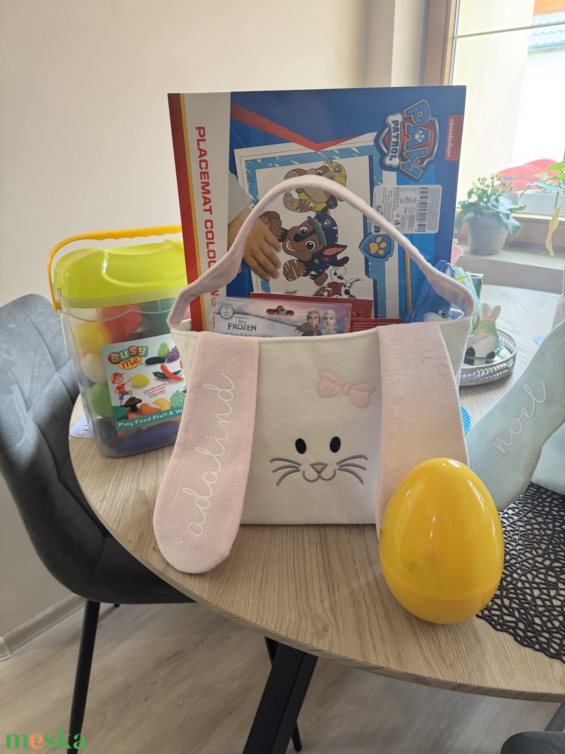 Egyediesített nyuszis nagy kosár - ünnepi díszek, dekorációk - húsvéti díszek és dekorációk - húsvéti kosár - Meska.hu