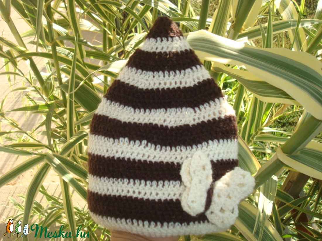 Horgolt manó sapka pillangóval kisányoknak -  - Meska.hu