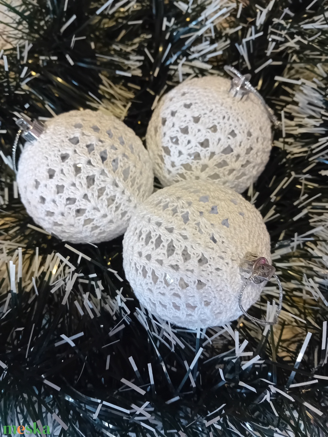 Karácsonyfadísz, gömb dekoráció  7 cm-s - karácsony - karácsonyi lakásdekoráció - karácsonyfadíszek - Meska.hu