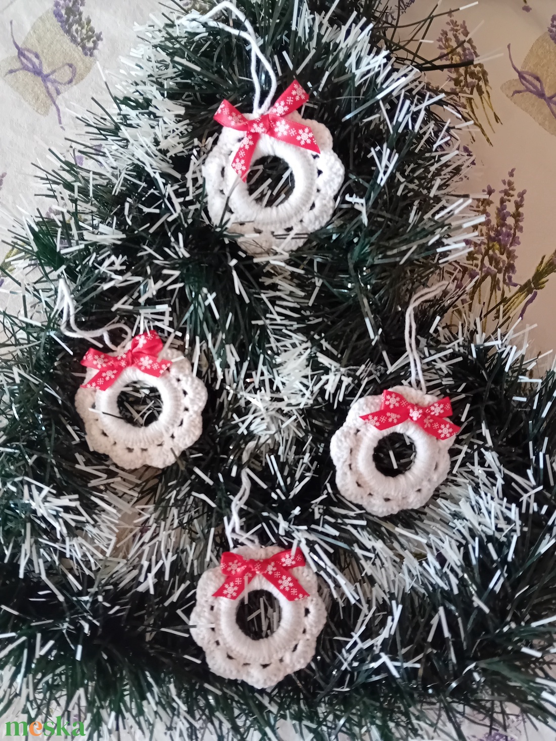 Horgolt karácsonyfadísz fehér - karácsony - karácsonyi lakásdekoráció - karácsonyfadíszek - Meska.hu