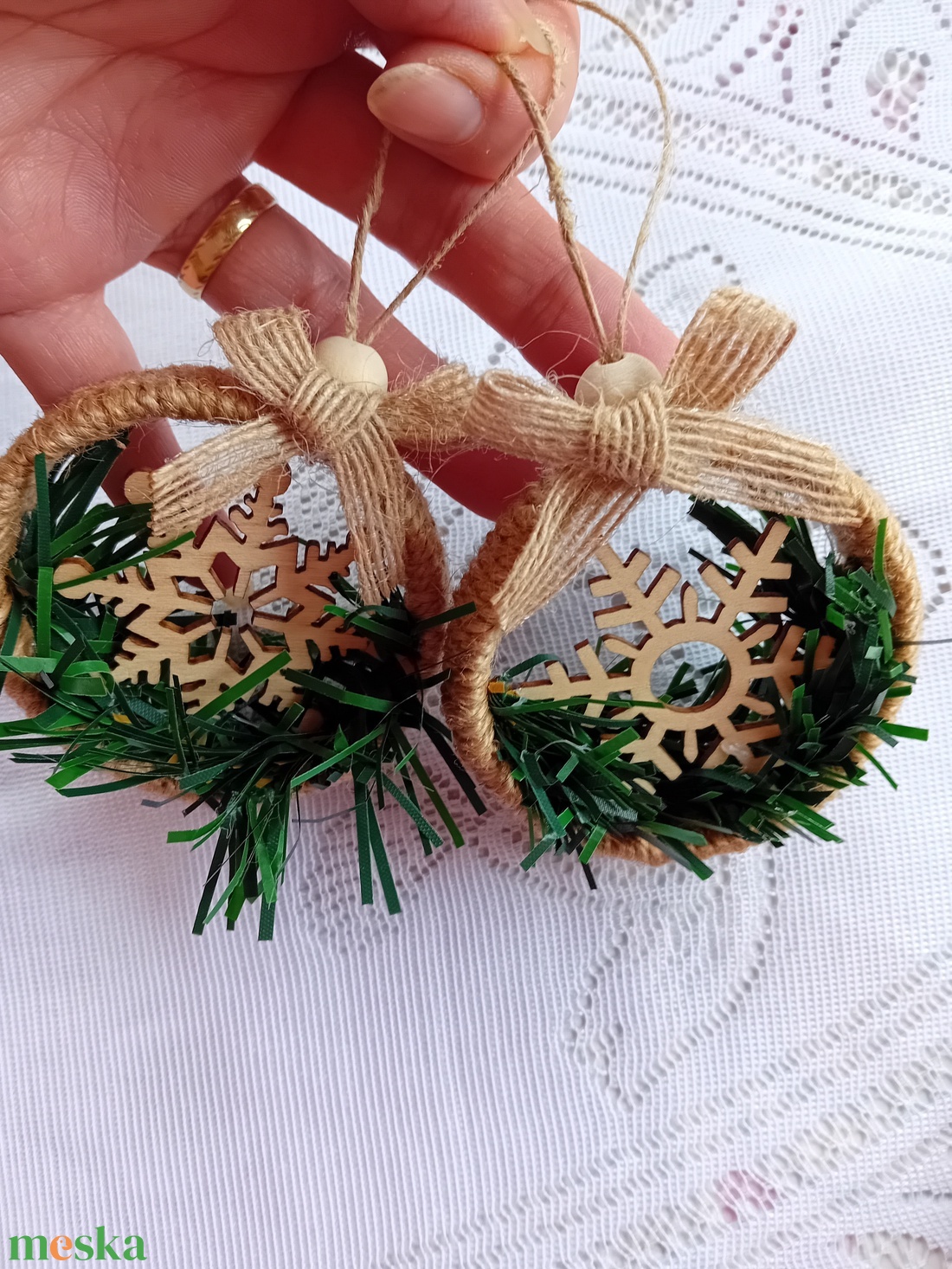 Karácsonyi  fenyőfafa dekoráció - karácsony - karácsonyi lakásdekoráció - karácsonyfadíszek - Meska.hu