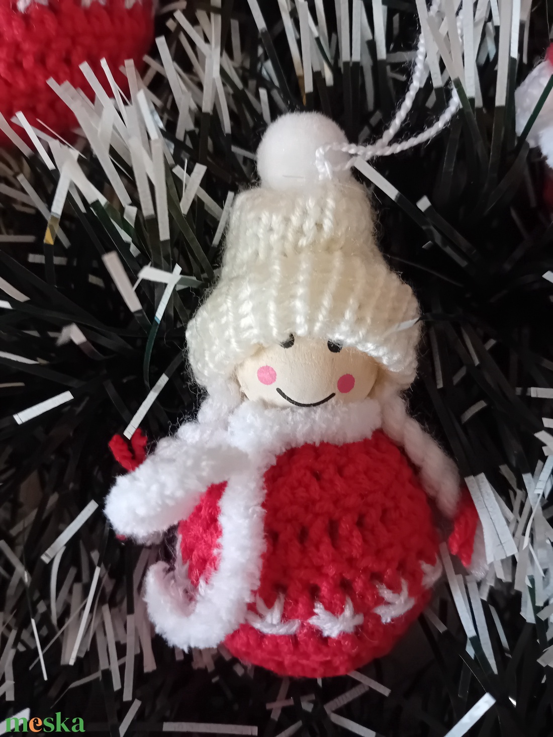 Kislány Karácsonyi fenyődísz. - karácsony - karácsonyi lakásdekoráció - karácsonyfadíszek - Meska.hu Kislány Karácsonyi fenyődísz. - karácsony - karácsonyi lakásdekoráció - karácsonyfadíszek - Meska.hu