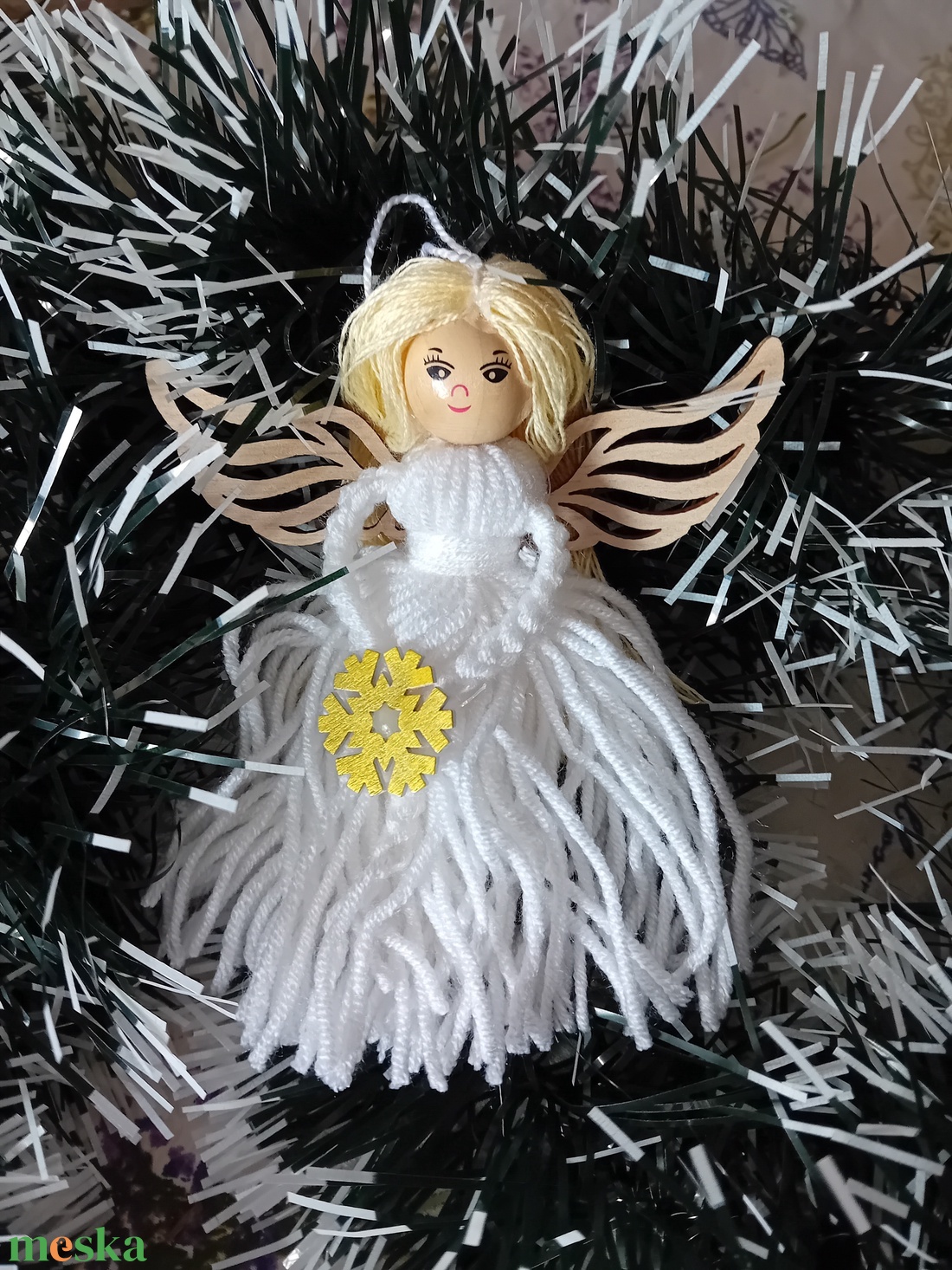 Karácsonyi fonal angyalka - karácsony - karácsonyi lakásdekoráció - karácsonyfadíszek - Meska.hu Karácsonyi fonal angyalka - karácsony - karácsonyi lakásdekoráció - karácsonyfadíszek - Meska.hu