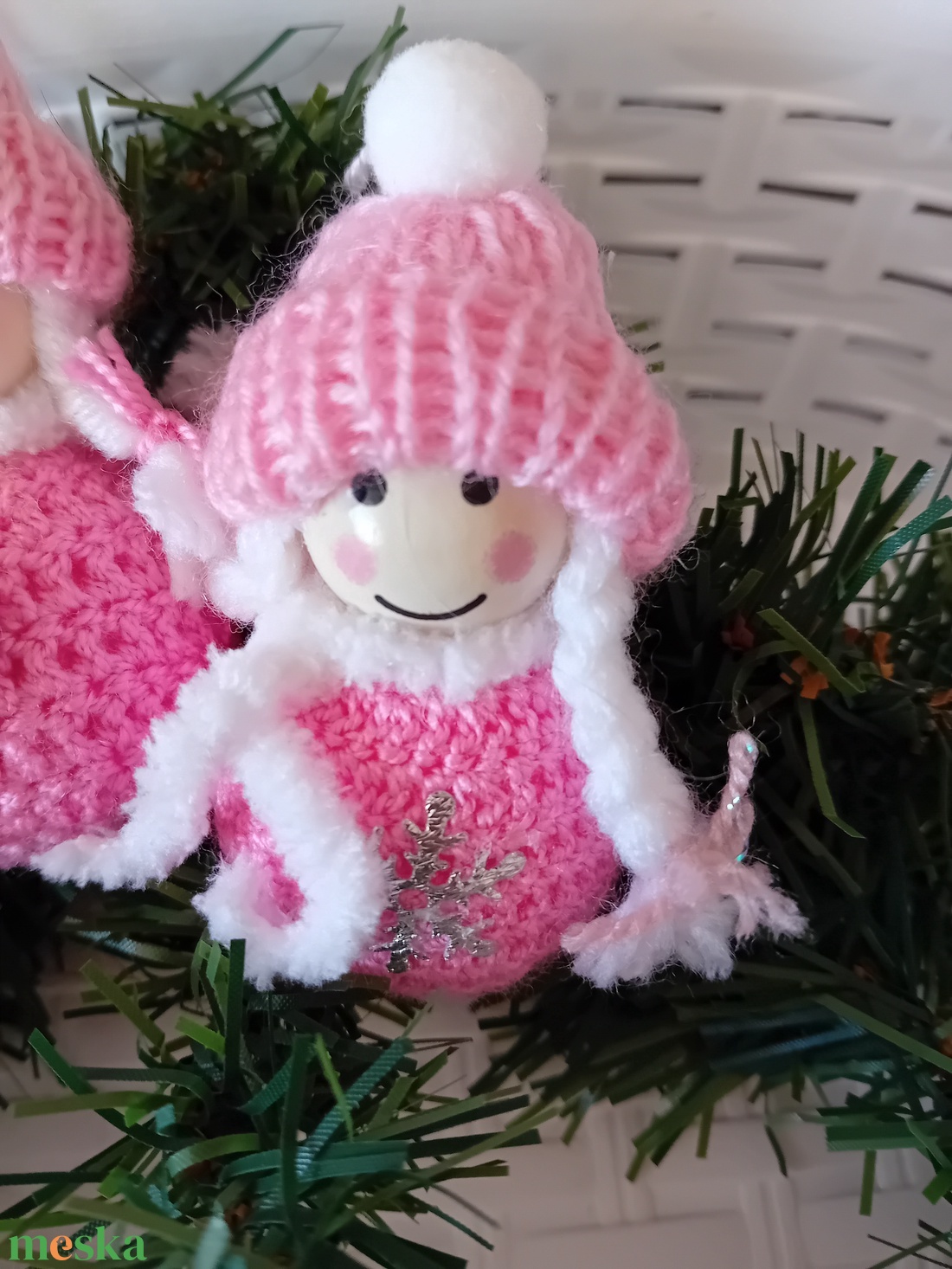 Karácsonyi fenyődísz, kislányok - karácsony - karácsonyi lakásdekoráció - karácsonyfadíszek - Meska.hu Karácsonyi fenyődísz, kislányok - karácsony - karácsonyi lakásdekoráció - karácsonyfadíszek - Meska.hu