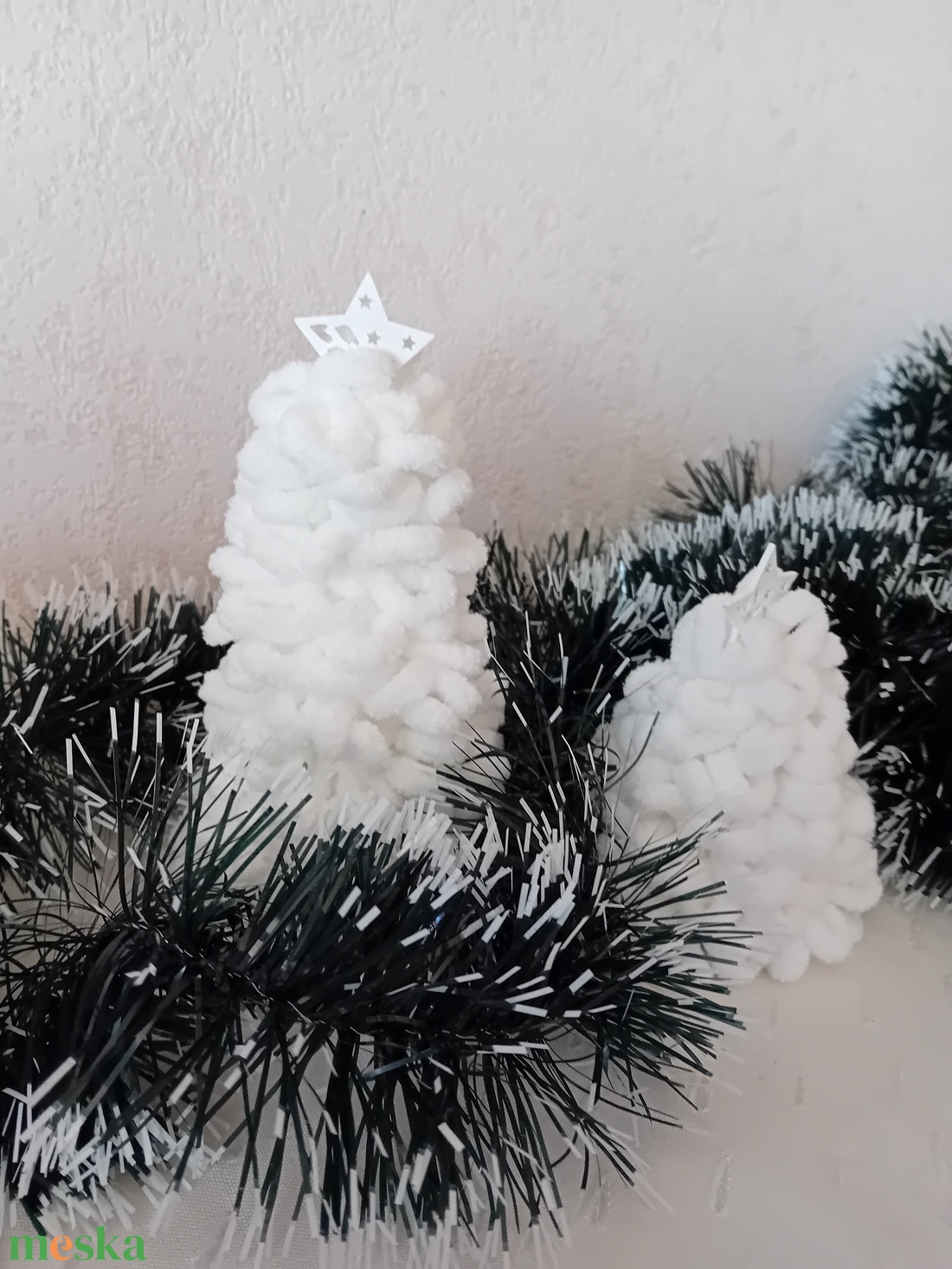 Karácsonyi fehér fonal fenyők - karácsony - karácsonyi lakásdekoráció - karácsonyi lakásdíszek - Meska.hu Karácsonyi fehér fonal fenyők - karácsony - karácsonyi lakásdekoráció - karácsonyi lakásdíszek - Meska.hu