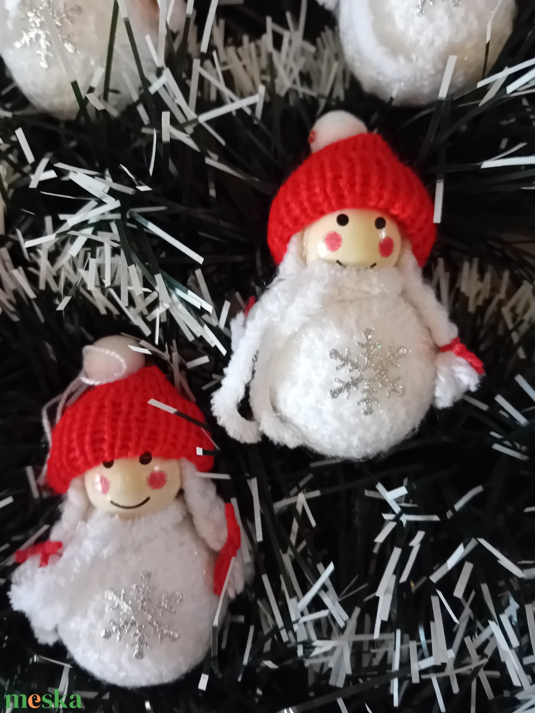 Karácsonyi kislány fenyődísz, dekoráció - karácsony - karácsonyi lakásdekoráció - karácsonyi manók, figurák - Meska.hu Karácsonyi kislány fenyődísz, dekoráció - karácsony - karácsonyi lakásdekoráció - karácsonyi manók, figurák - Meska.hu