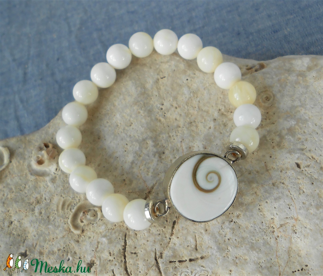 Shiva szeme karkötő - ékszer - karkötő - bogyós karkötő - Meska.hu