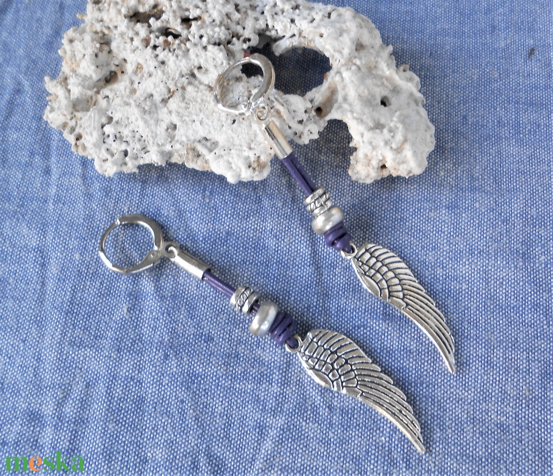 Angyalszárnyas bőr fülbevaló - ékszer - fülbevaló - lógó fülbevaló - Meska.hu