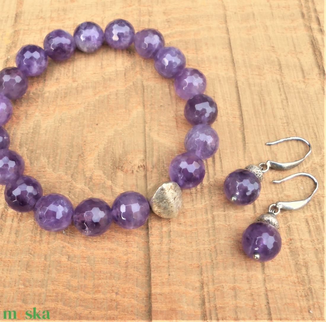Csiszolt ametiszt karkötő-fülbevaló szett - ékszer - ékszerszett - Meska.hu