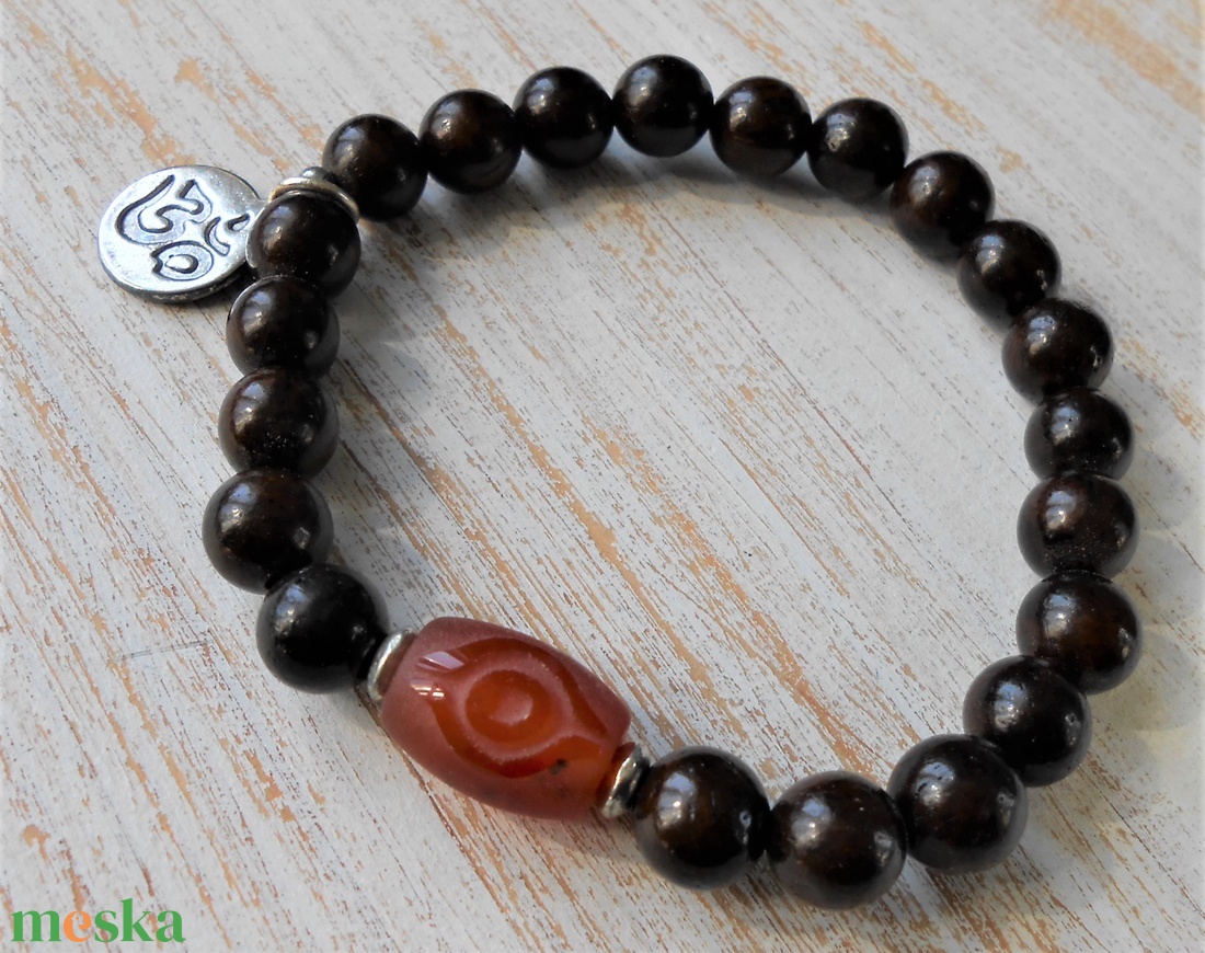 Védő szemes ébenfa karkötő - ékszer - karkötő - bogyós karkötő - Meska.hu