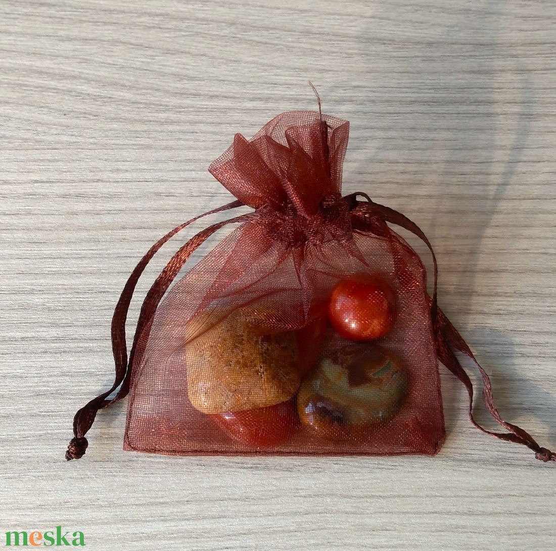 5 db ásvány kaboson ajándék zacskóban 19. - kellékek & szerszámok - gyöngyfűzés kellékek - cabochon - Meska.hu 5 db ásvány kaboson ajándék zacskóban 19. - kellékek & szerszámok - gyöngyfűzés kellékek - cabochon - Meska.hu